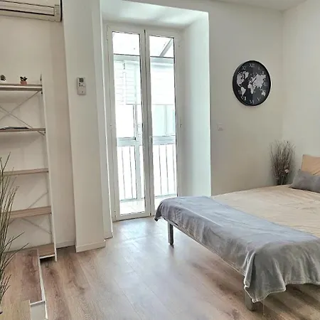 Daire T2 With Contemporary Design And Air Conditioning Nice